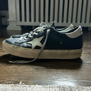 Golden Goose HI star sneakers, like new, dominantly black,